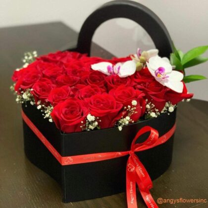 Heart-shaped Flower Box "Valentina"
